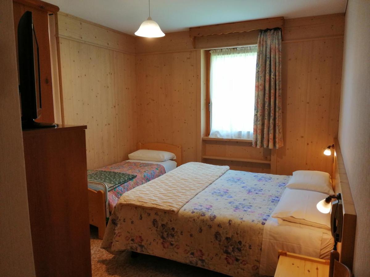 Hotel Zebrù Valfurva Buitenkant foto