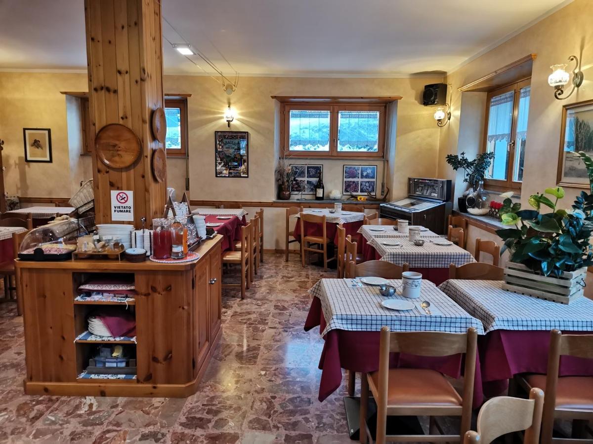 Hotel Zebrù Valfurva Buitenkant foto
