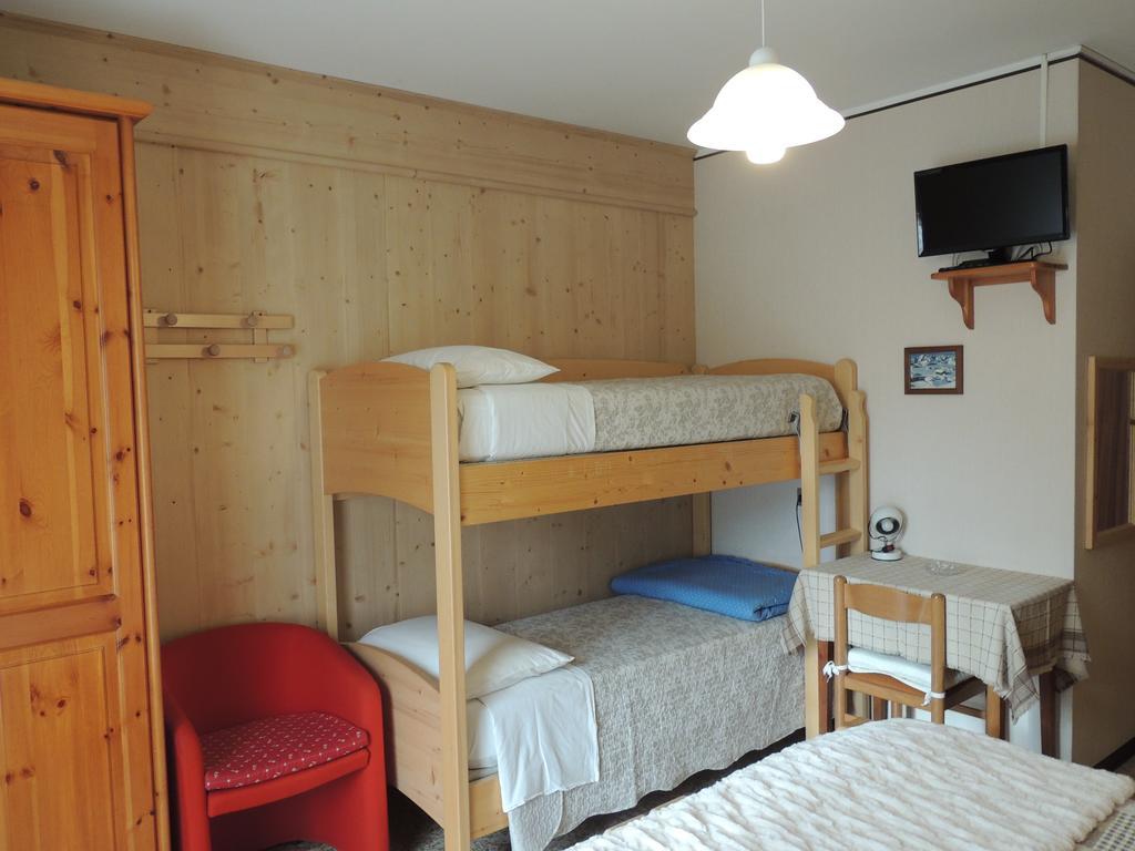 Hotel Zebrù Valfurva Buitenkant foto