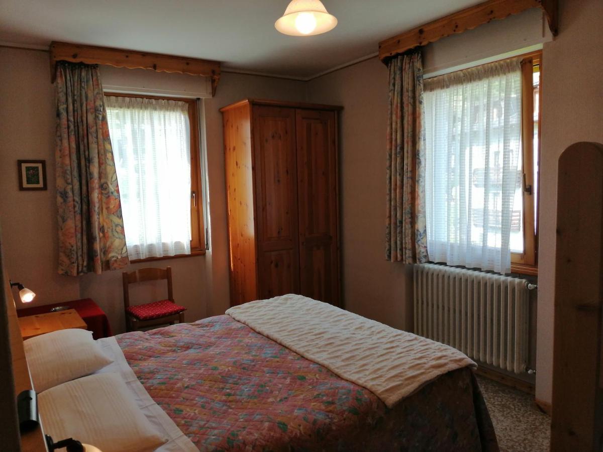 Hotel Zebrù Valfurva Buitenkant foto